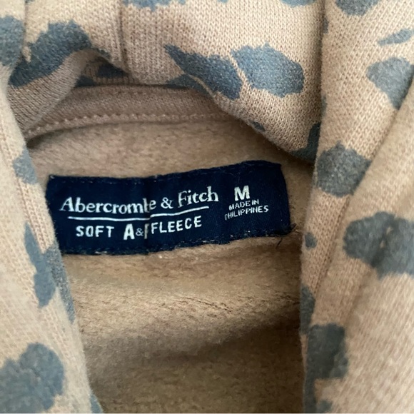 Abercrombie & Fitch‎ Leopard Print Cropped Hooded Sweatshirt Medium - Picture 3 of 4